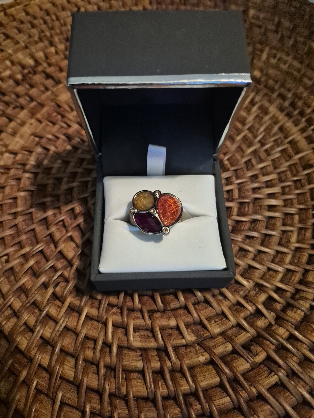 Premier Designs Tri-Color Oval Cluster Ring - Orange, Red & Yellow